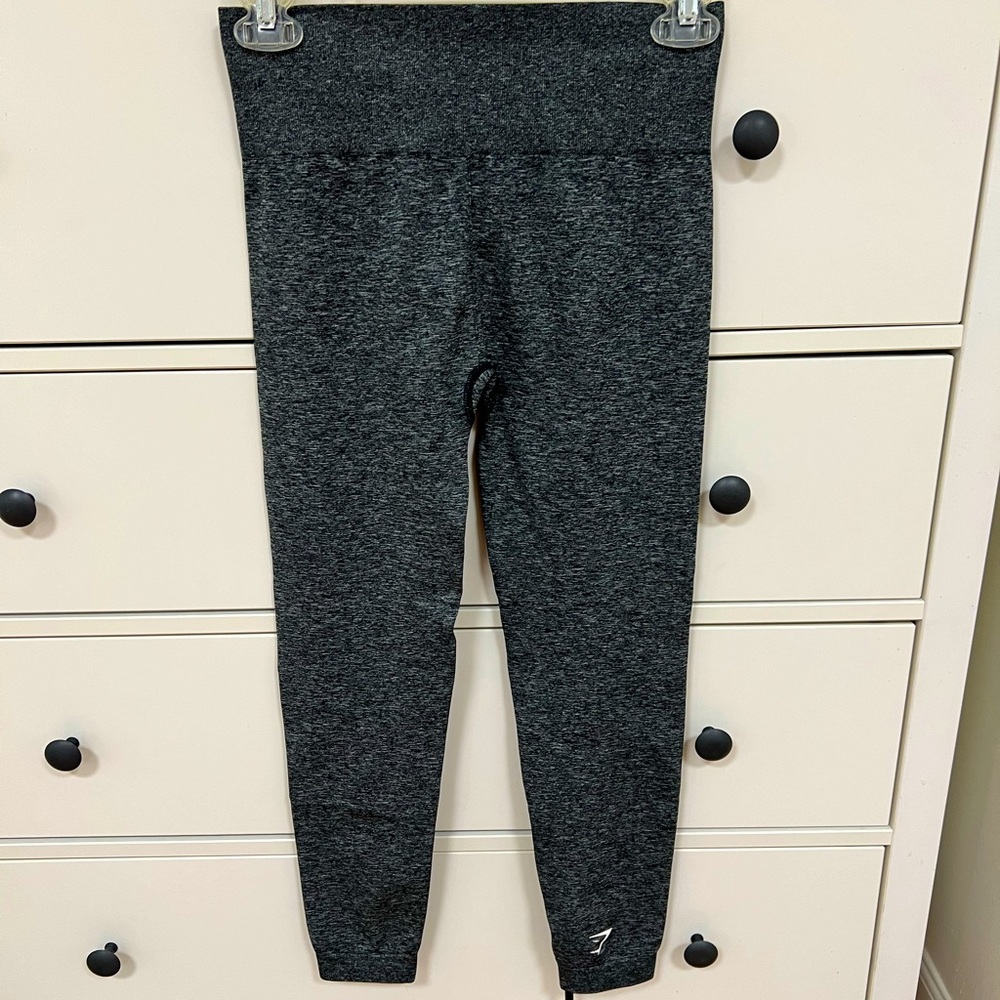 GymShark Adapt Marl Seamless Leggings - Dark Grey.  Medium